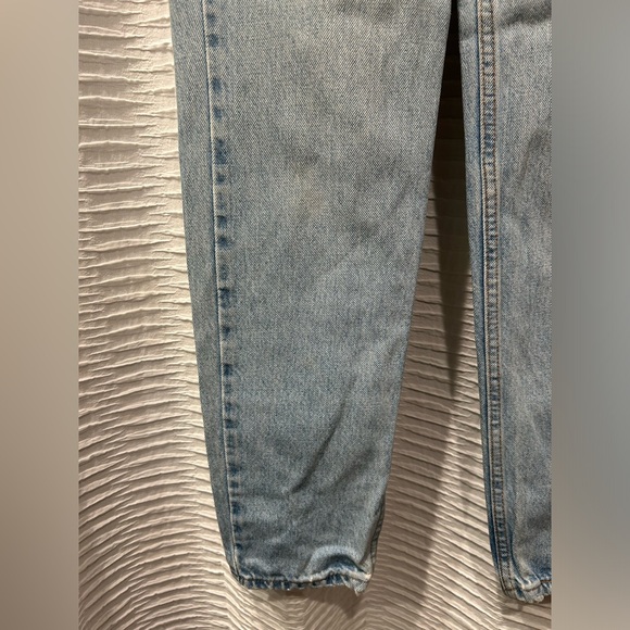 90s Vintage Levi’s Jeans - Picture 3 of 5